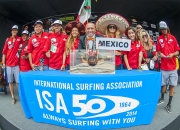 Team Mexico With ISA President Fernando Aguerre. Credit: ISA/Rommel Gonzales