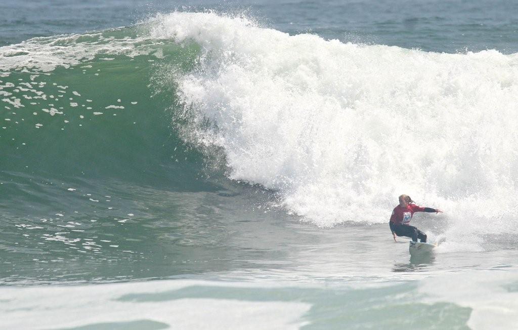 South Africa’s Heather Clark was the Women’s Gold Medalist during the 2008 ISA World Masters Surfing Championship held in Punta Rocas, Peru. Photo: ISA